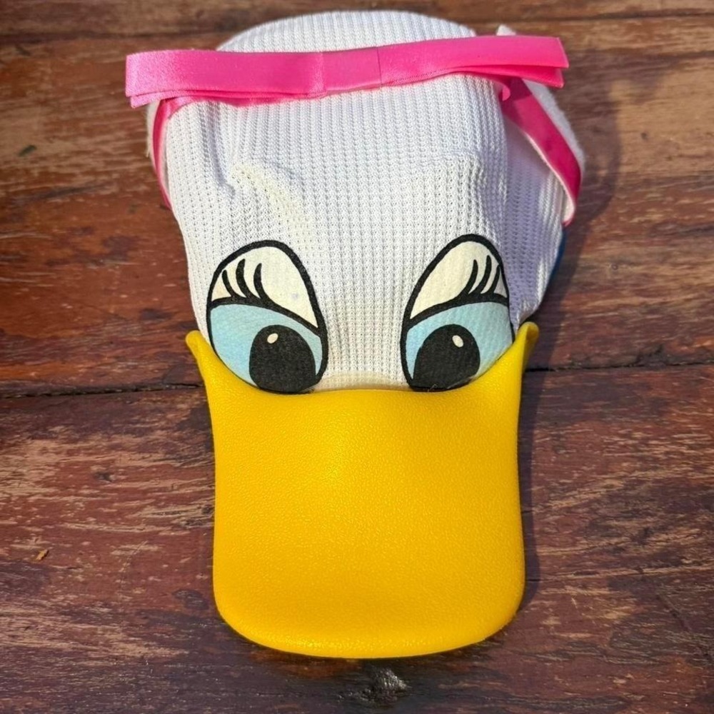 Vintage 80s Daisy Duck Hat Disneyland Souvenir Nostalgia Mickey Mouse Clubhouse